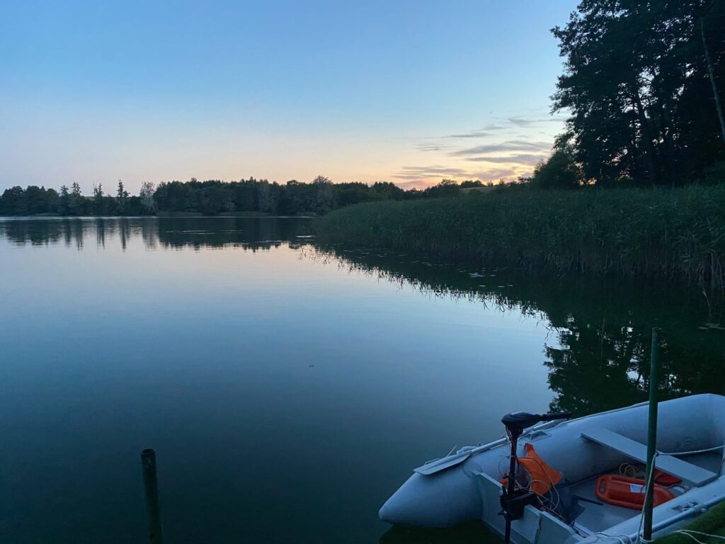 osada-nad-jeziorem-mazury